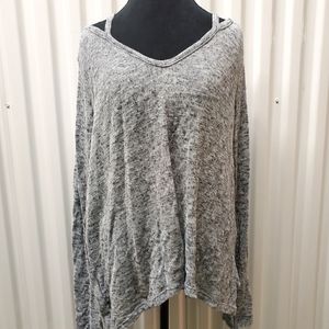 Three dots Cold shoulder knit top